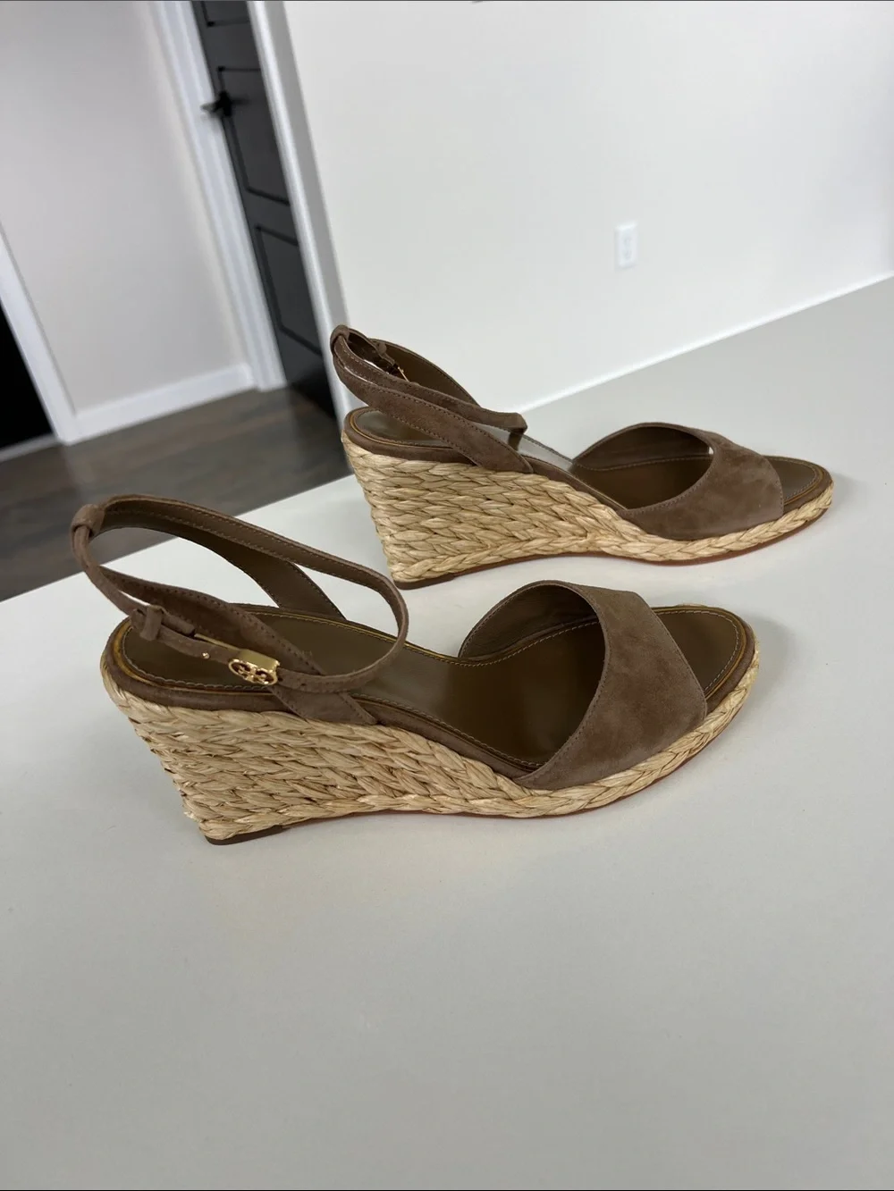 Tory Burch raffia open toe sandals wedges heels 80mm brown suede leather 9.5